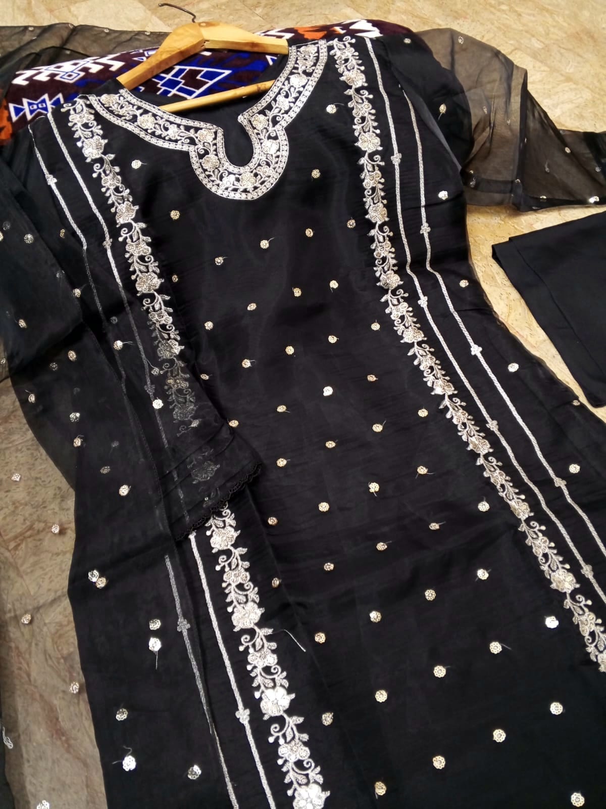 Elegant Eid 2026 Organza Embroidered 3PC Suit – Luxury Sequence & Applic Work Price in Pakistan