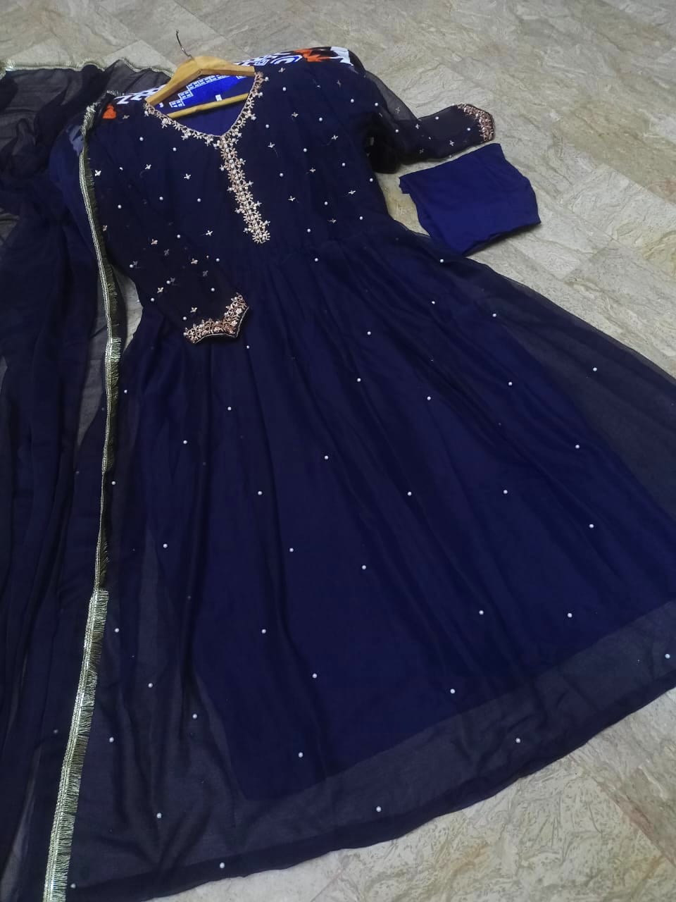 Luxury Embroidered Pearl Long Maxi 3PC with Chiffon Lace Dupatta – Elegant Party Wear in Pakistan